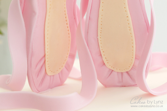 Gumpaste sapatilhas de Ballet tutorial