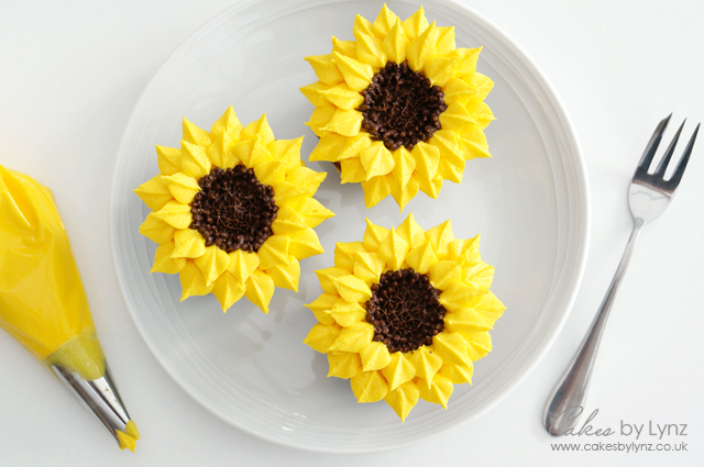 sunflower cupcakes 