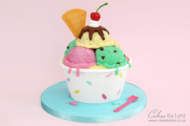 Ice Cream sundae Cake